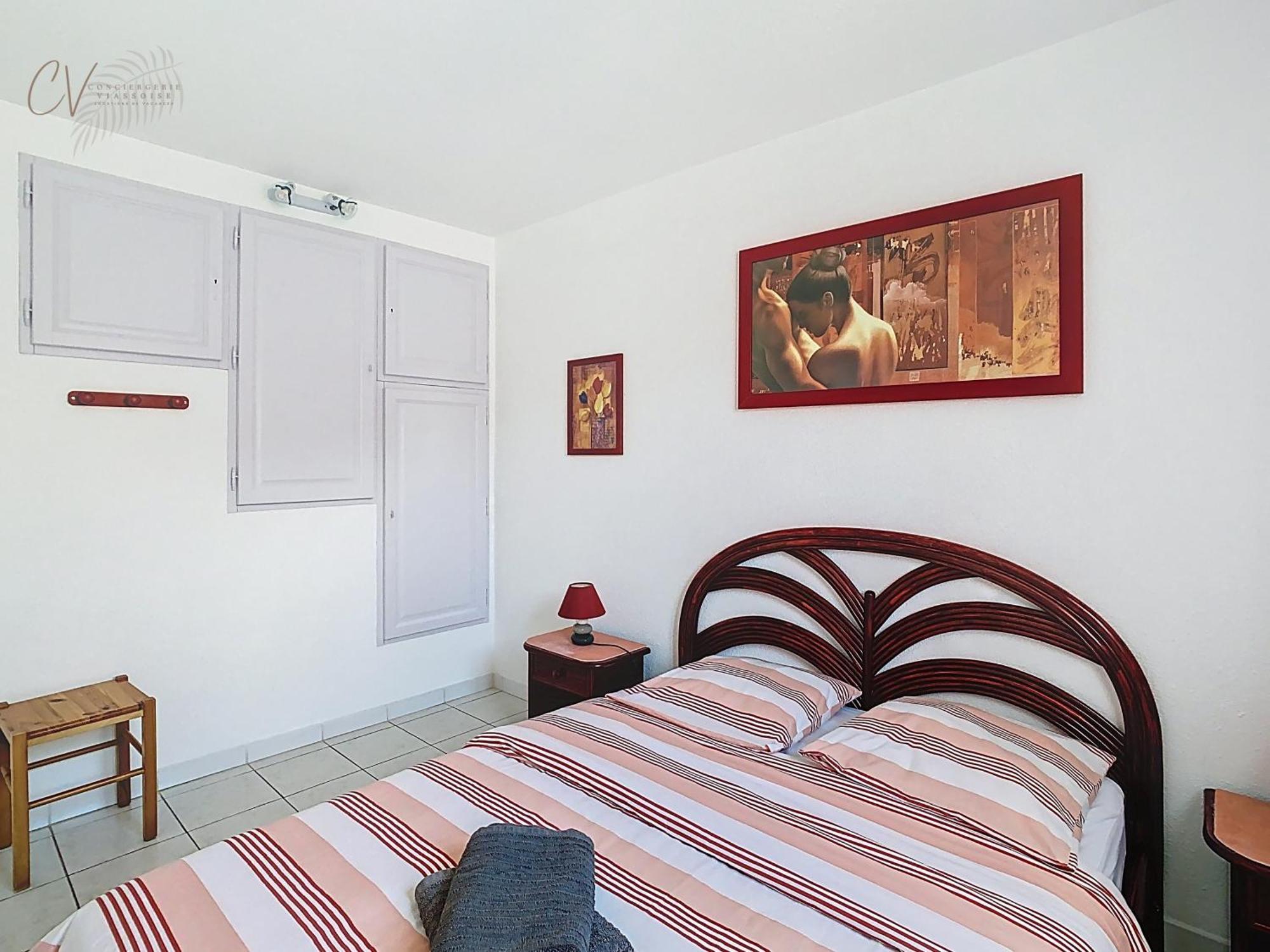 Petit Coin De Paradis Dans Residence Avec Piscine 维亚斯 外观 照片